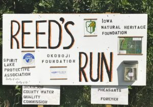 #2b-Reeds Run sign